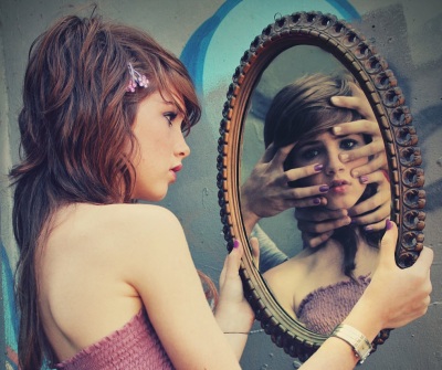 mirror-image1